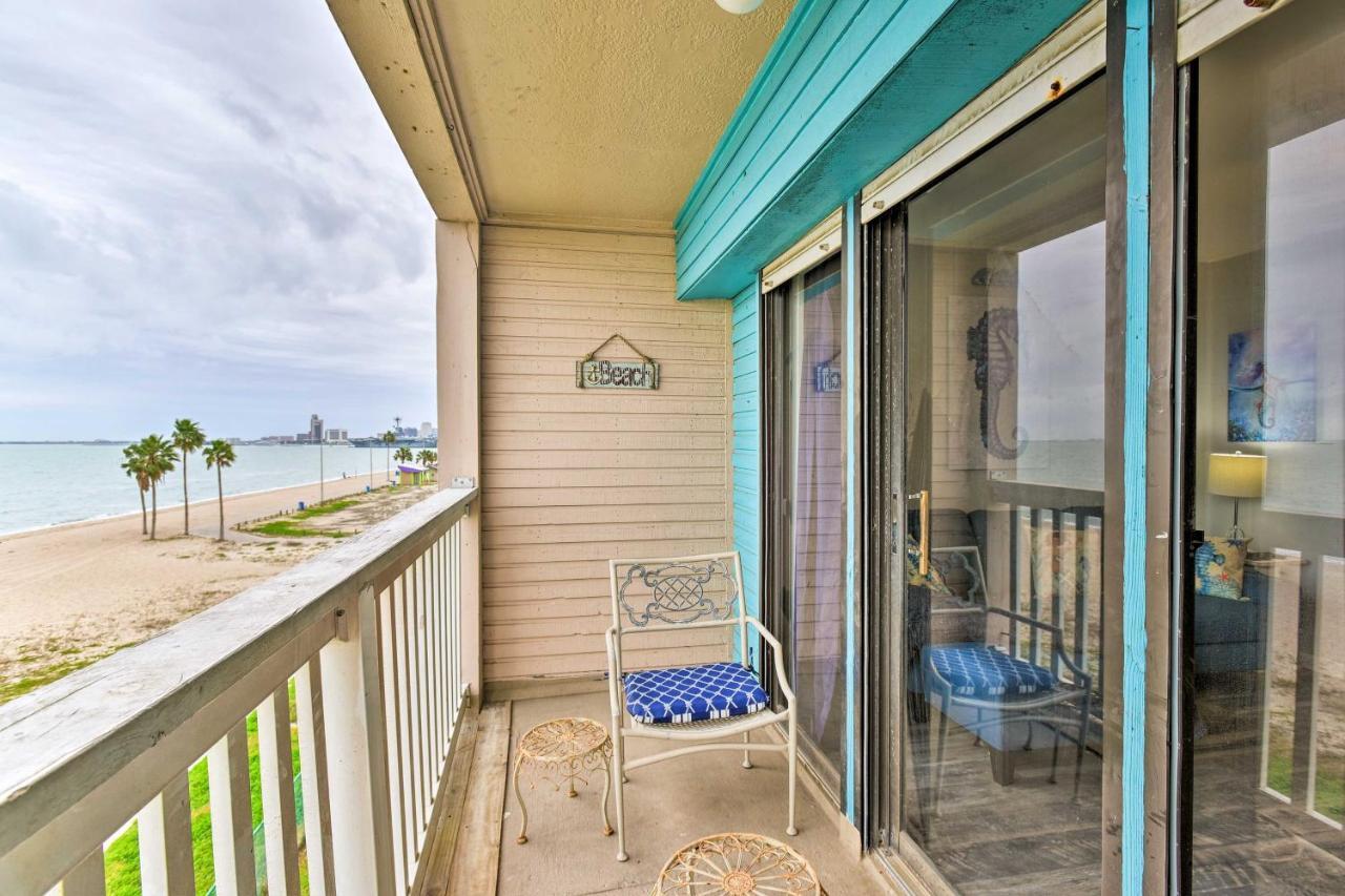 Waterfront Corpus Christi Escape With Pool Access! Apartment Exterior photo