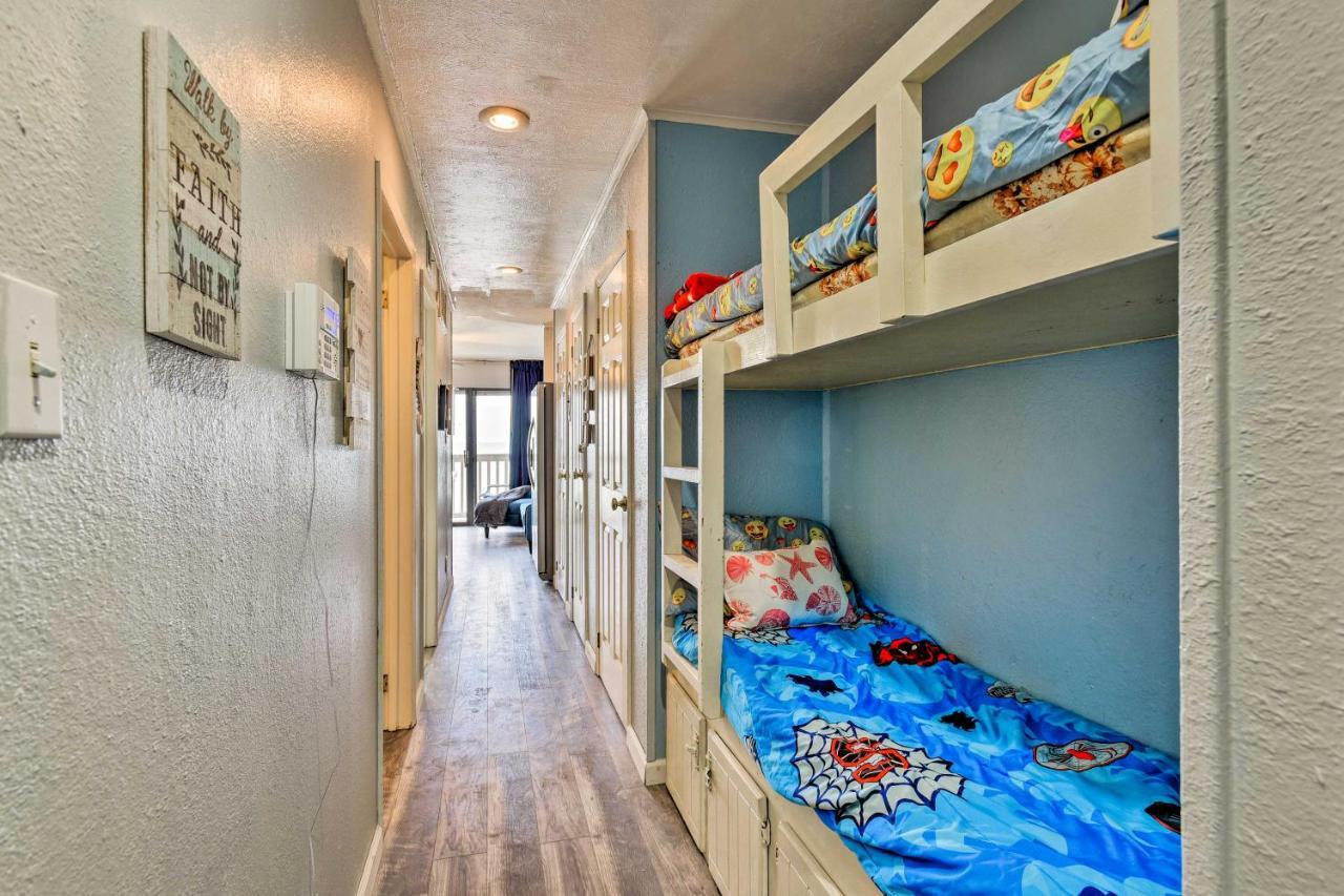 Waterfront Corpus Christi Escape With Pool Access! Apartment Exterior photo